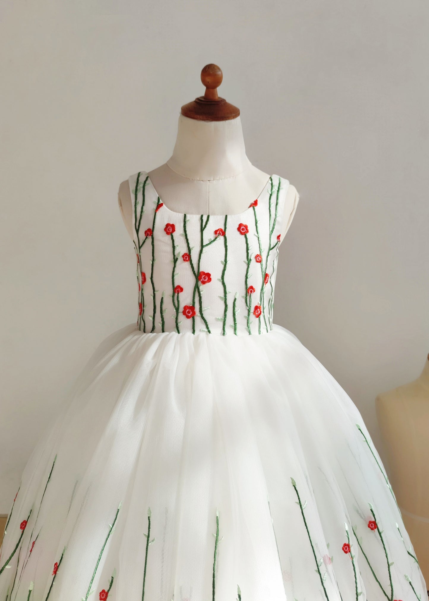 White Flower Lace Flower Girl Dress