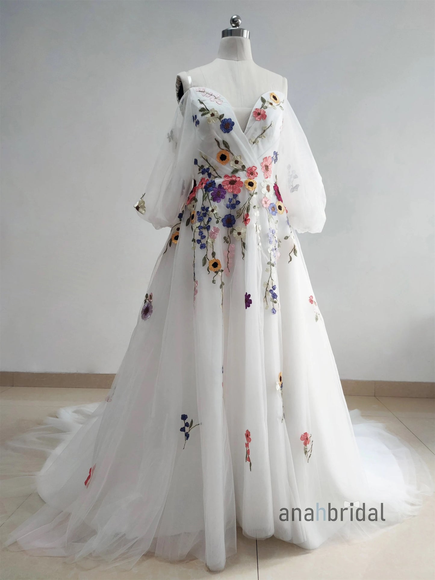 Floral Lace White Bridal Dress /Embroidery Lace Wedding Party Dress