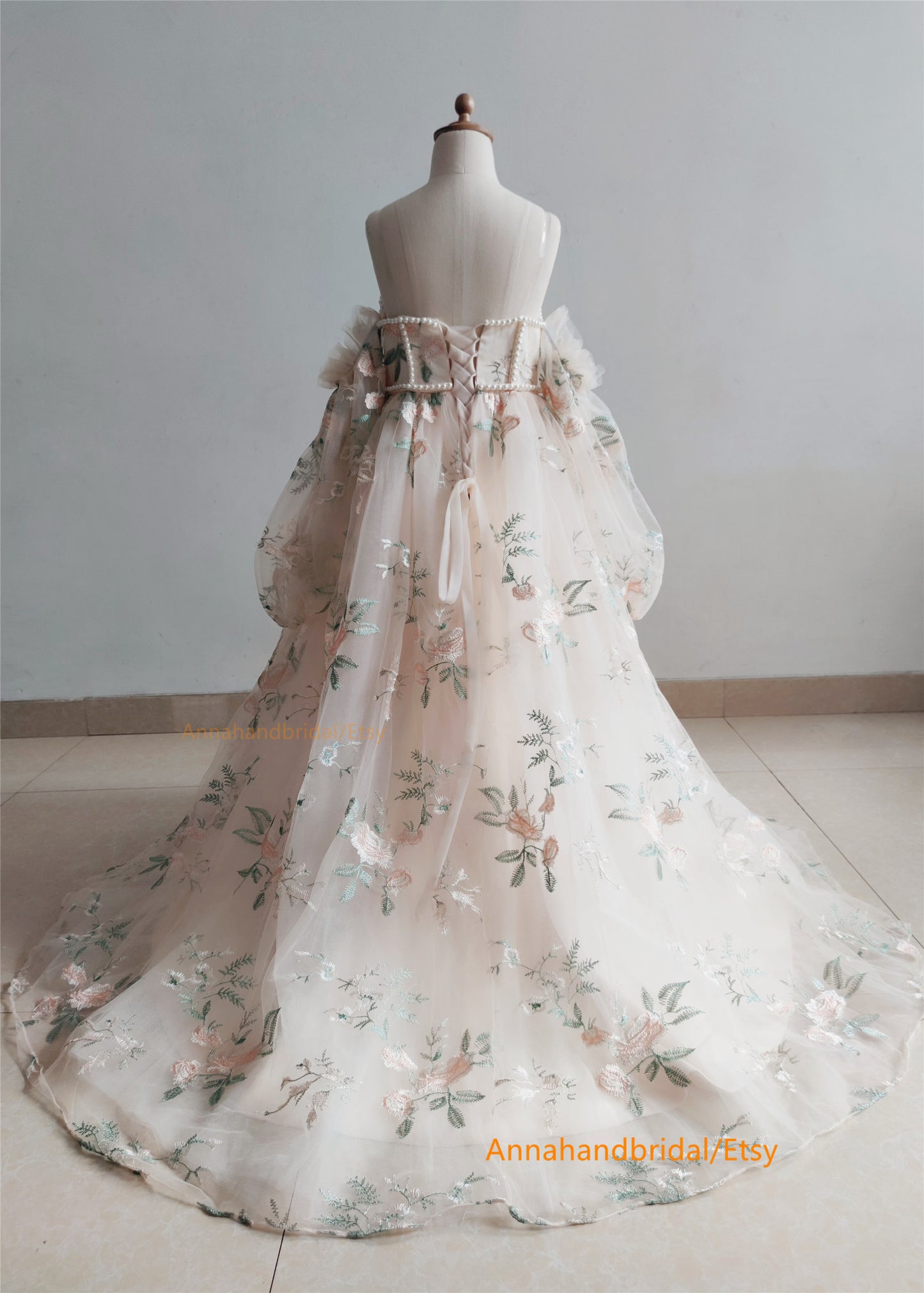 Light Champagne Lace Tulle Flower Girl Dress