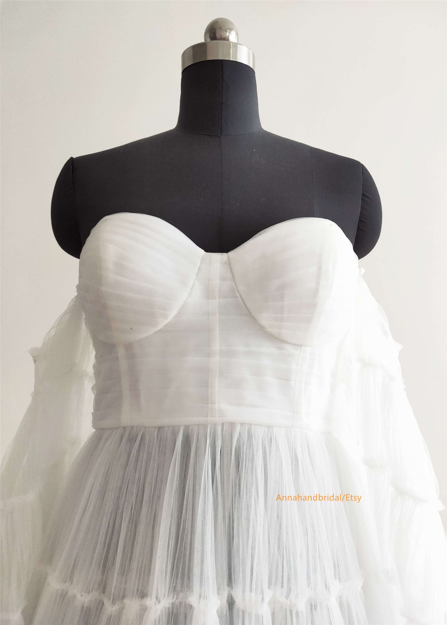 Off White Tulle Chic Photo Shot Dress